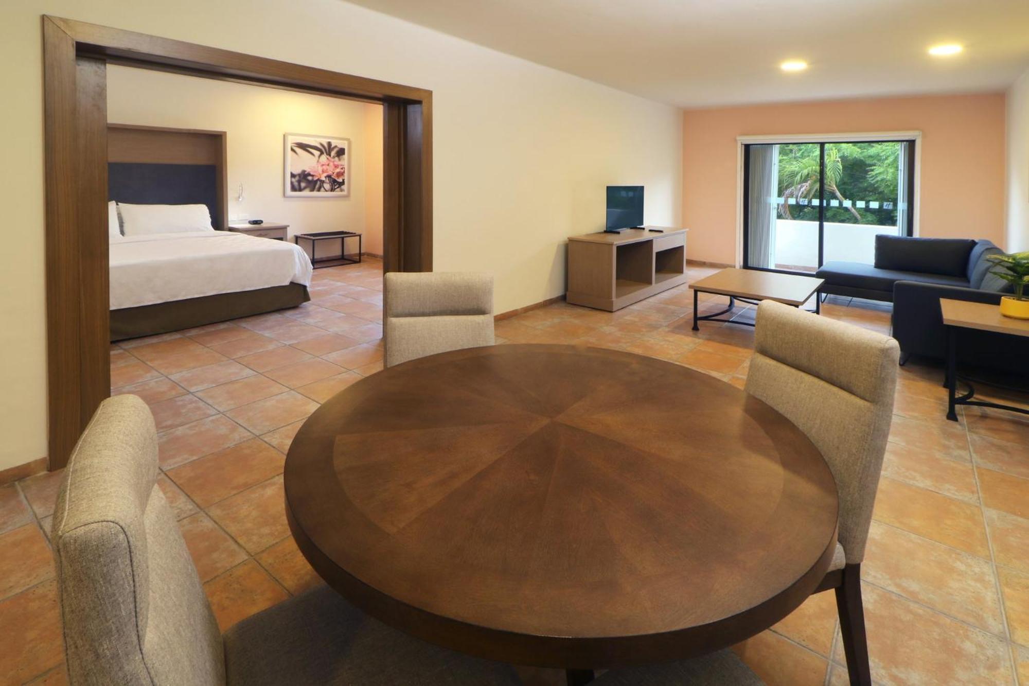Holiday Inn Ciudad Del Carmen By Ihg Esterno foto
